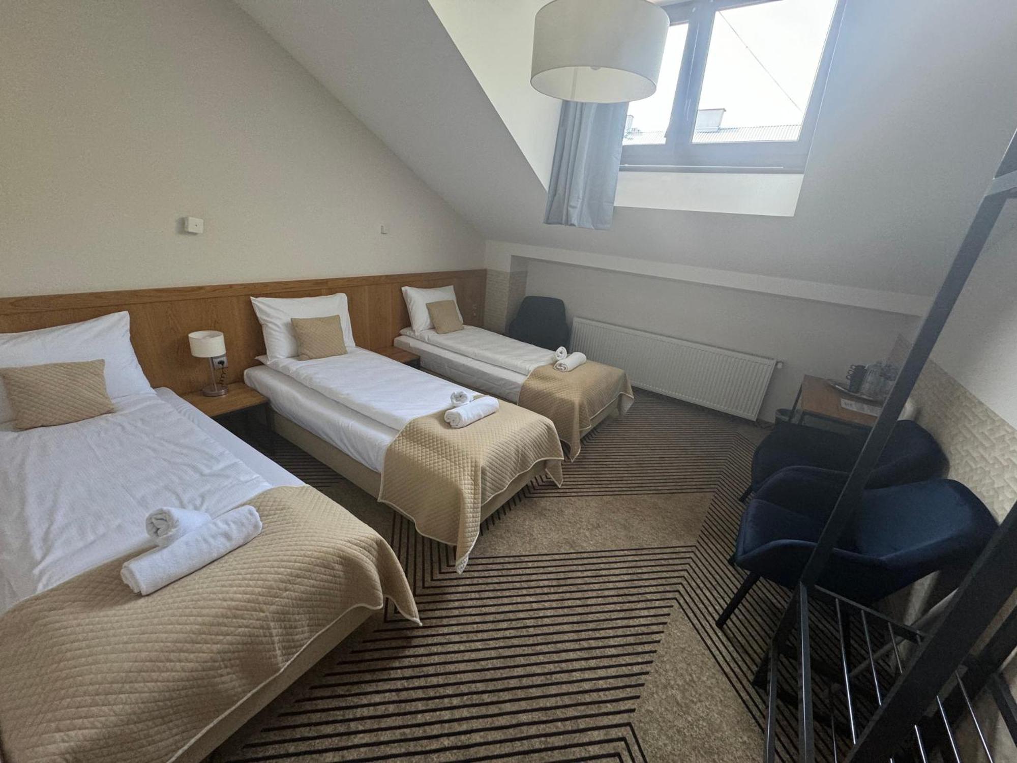 Iris Aparthotel 克拉科夫 外观 照片