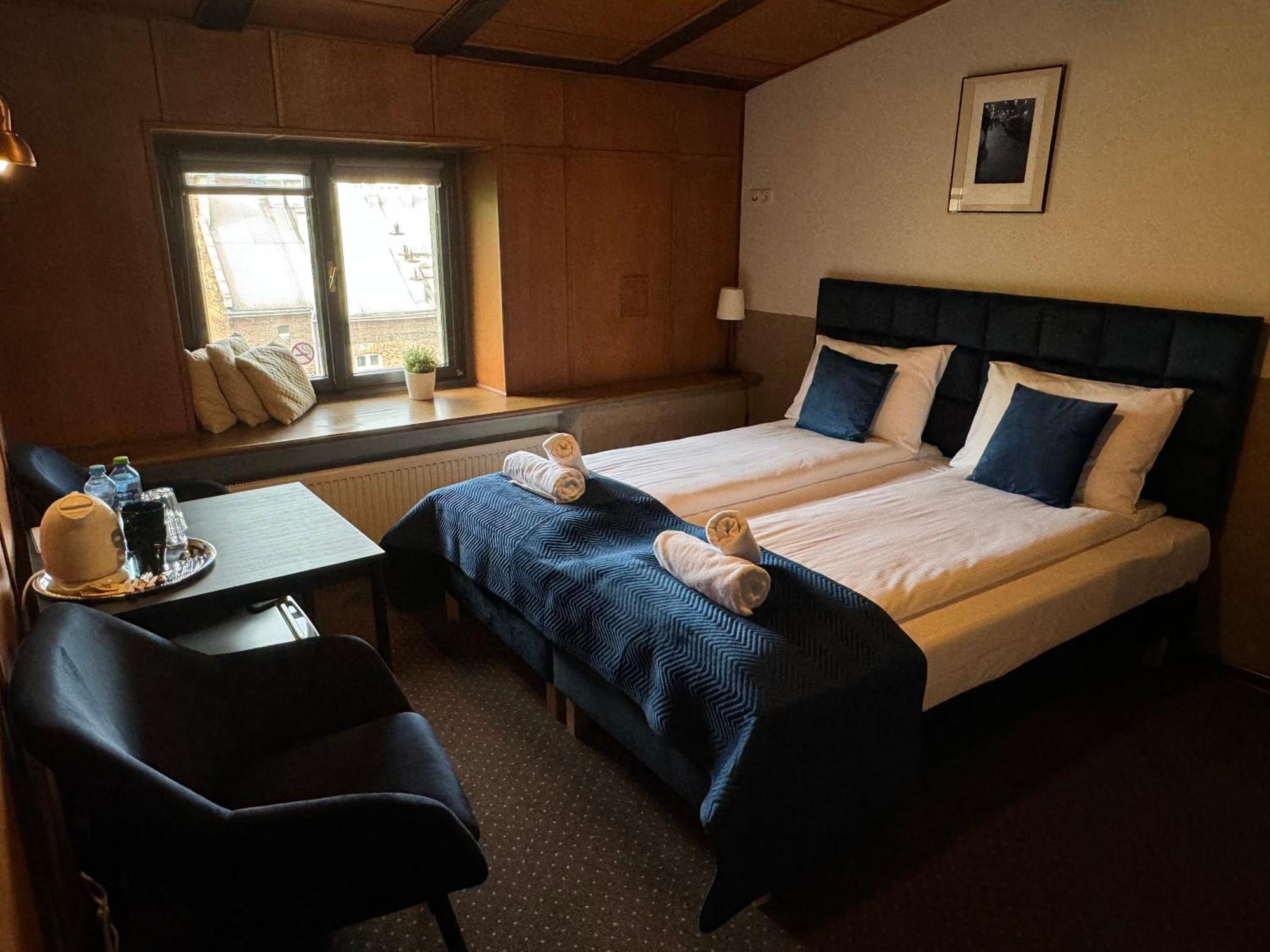 Iris Aparthotel 克拉科夫 外观 照片