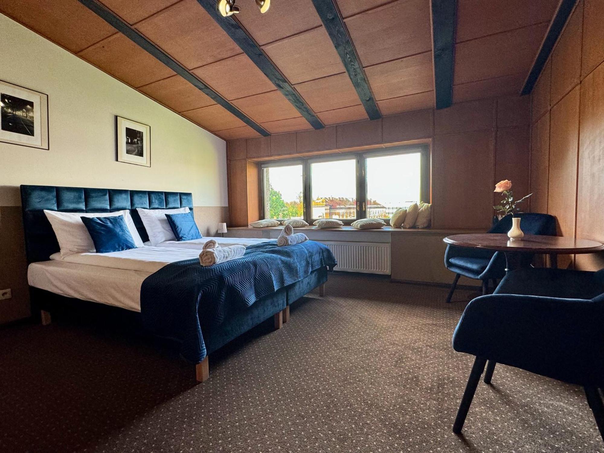 Iris Aparthotel 克拉科夫 外观 照片