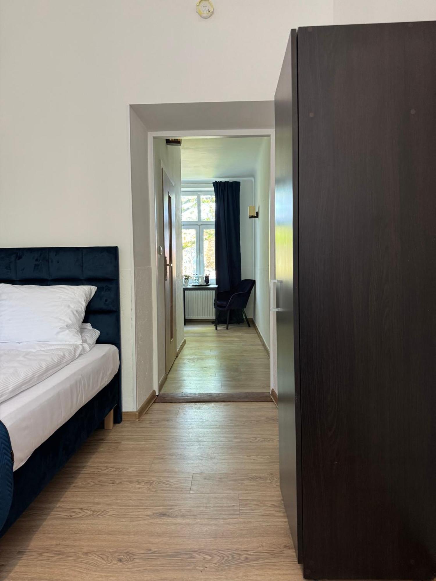 Iris Aparthotel 克拉科夫 外观 照片