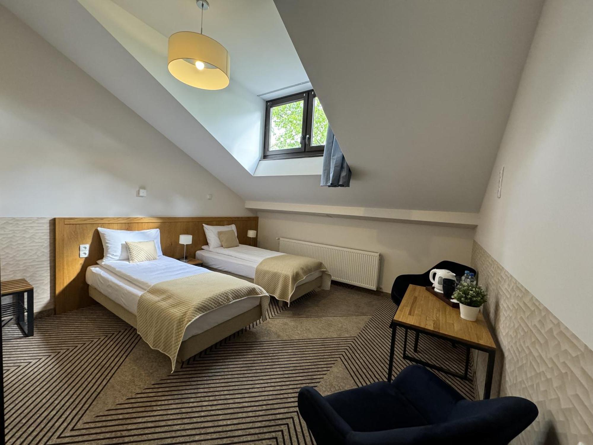 Iris Aparthotel 克拉科夫 外观 照片